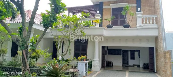 image RUMAH BERNUANSA CLASSIC DI RIVERSIDE  (2)