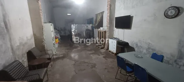 image GUDANG AREA PRODUKSI LOKASI BULULAWANG DI MALANG SELATAN (8)