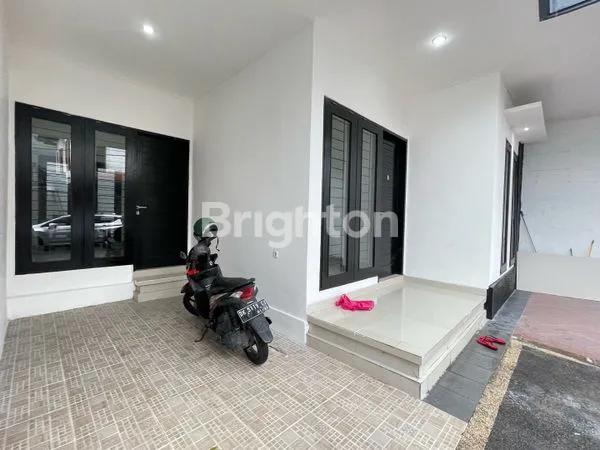 image RUMAH MINIMALIST 2 LANTAI DI TUKAD PANCORAN (2)