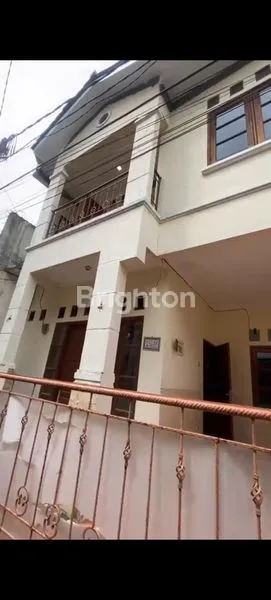 image RUMAH SCOND CONDET JAKTIM (1)