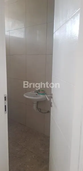 image RUMAH MINIMALIS 2 LANTAI STRATEGIS DI RAMBAI BALIKPAPAN  (5)