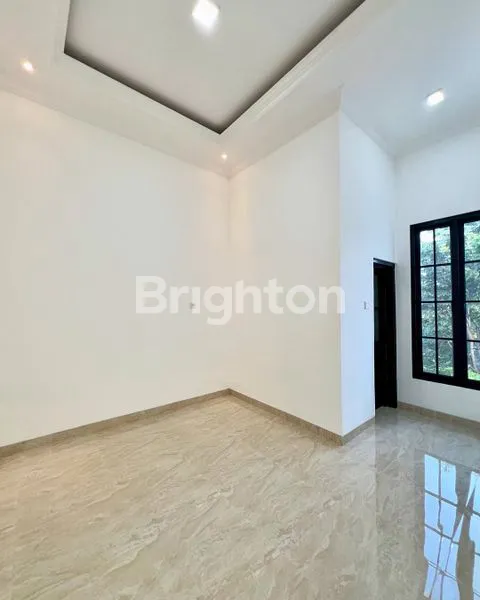 image RUMAH BARU MODERN KLASIK DEKAT UGM (8)