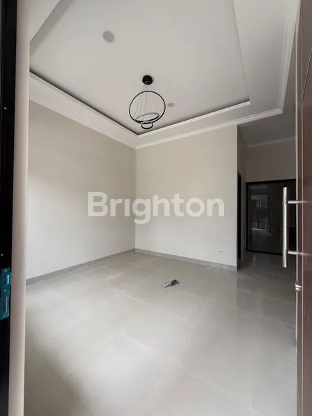 image RUMAH BANGUNAN BARU DI GADING SERPONG SEKTOR 8B (2)