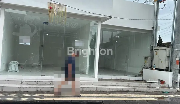 image DISEWAKAN RUKO DI LOKASI STRATEGIS JALAN RAYA SEMINYAK (1)