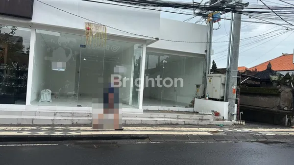 image DISEWAKAN RUKO DI LOKASI STRATEGIS JALAN RAYA SEMINYAK (4)