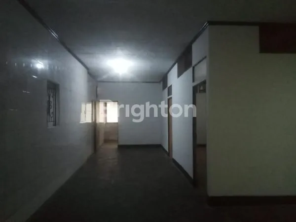 image RUKO 3 LANTAI DI PUSAT KOTA (3)