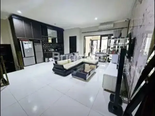 image LUXURY LIVING DI JANTUNG CILANDAK || LOKASI PREMIUM \U25AA\UFE0E JALAN LEBAR \U25AA\UFE0E INVESTASI TERJAMIN (3)