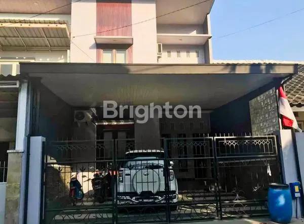 image RUMAH 2 LANTAI SIAP HUNI DAN TERAWAT DI KAWASAN BURING MALANG (1)