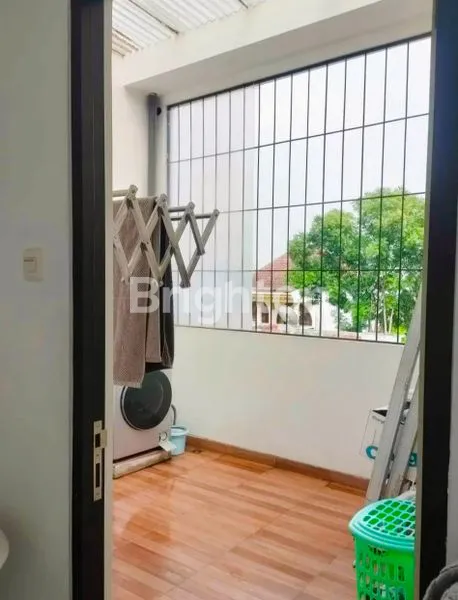 image RUMAH 2 LANTAI SIAP HUNI DAN TERAWAT DI KAWASAN BURING MALANG (6)