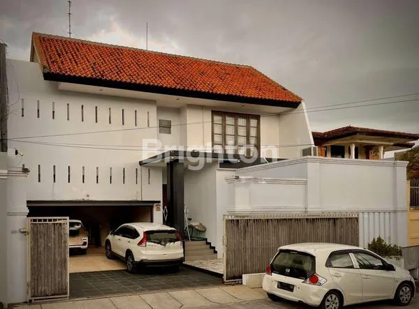 image RUMAH MEWAH RENON, 4KT 6KM, FULLY FURNISHED, SHM (1)