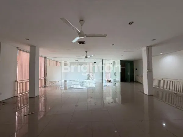 image RUKO LUAS 2 LANTAI SUPER STRATEGIS DI DENPASAR (3)