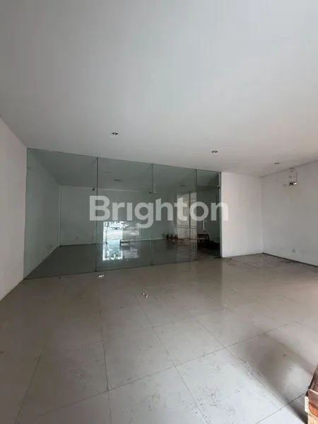 image RUKO LUAS 2 LANTAI SUPER STRATEGIS DI DENPASAR (5)