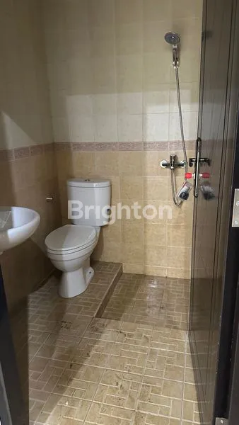 image RUMAH 4KT SIAP HUNI DEKAT PUSAT KULINER SENTUL (7)