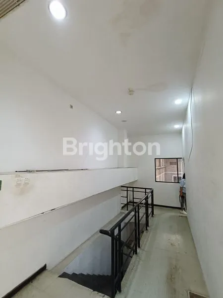 image GUDANG STRATEGIS DI TAMAN TEKNO BSD, LT 1800M² (5)