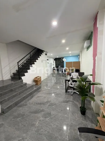 image RUKO PLAZA PACIFIC 4 LANTAI , LOKASI STRATEGIS, COCOK UNTUK KANTOR DAERAH KELAPA GADING, JAKARTA UTARA (5)