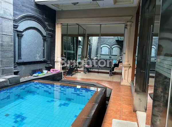 image DI JUAL RUMAH BESAR  (3)