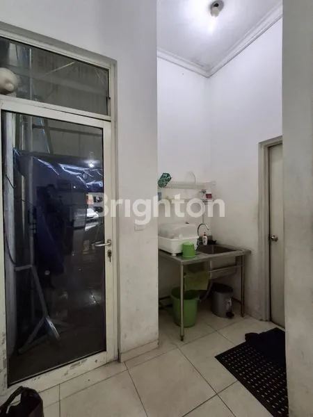 image RUKO 3 LANTAI ALAM SUTRA  (3)