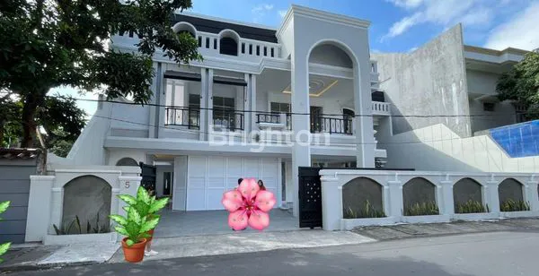 image LUXURY HOME WITH CLASSIC AMERICAN STYLES (1)