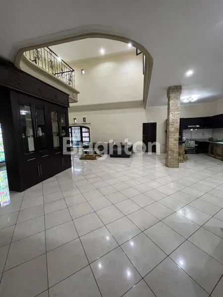 image HUNIAN NYAMAN DEKAT PUSAT KULINER & FASILITAS LENGKAP (2)