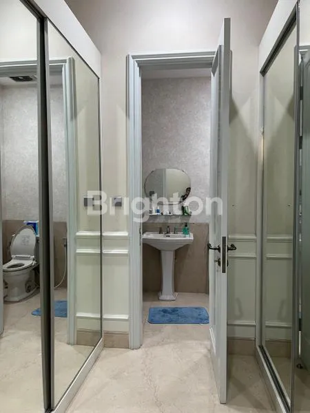 image HOT! RUMAH MEWAH DI PEJOMPONGAN – BENDUNGAN HILIR, SIAP HUNI (8)