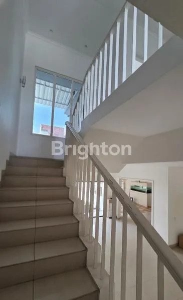 image DI JUAL RUMAH SDH FULL RENOV DI JGC JAKTIM. (2)