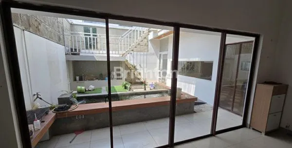image DI JUAL RUMAH SDH FULL RENOV DI JGC JAKTIM. (3)