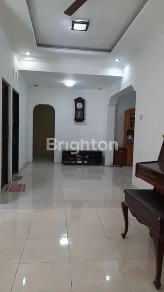 image RUMAH 2 LANTAI DALAM PERUMAHAN DAERAH KRANGGAN, BEKASI (5)