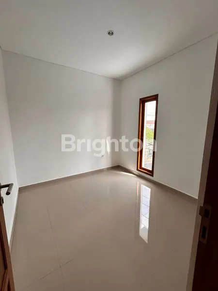 image RUMAH BARU DESAIN MODERN MINIMALIS DI AREA STRATEGIS DENPASAR BARAT (6)