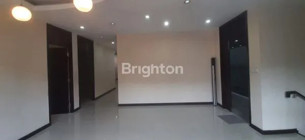 image KANTOR 2 LANTAI DIJUAL SEWA DI AREA SCBD JAKARTA SELATAN  (8)