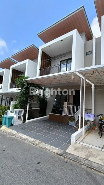 image JUAL RUMAH 2 LANTAI GREEN HILLS (1)