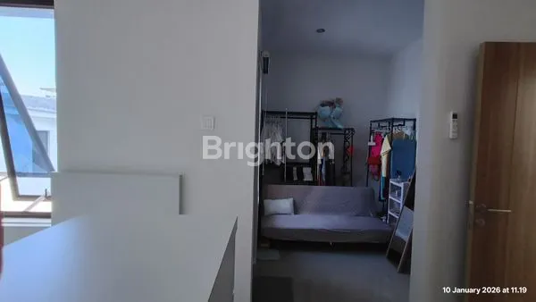 image JUAL RUMAH 2 LANTAI GREEN HILLS (7)