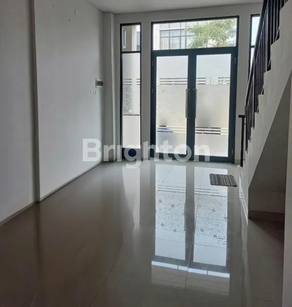 image [DIJUAL/DISEWA] RUKO DISTRICT 91 BSD CITY – LOKASI STRATEGIS, DESAIN MODERN 2 LANTAI (4)