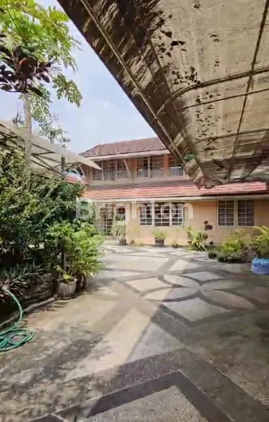 image GEDUNG TURUN HARGA LAGI\NMURAH  DIBAWAH NJOP\N( HITUNG TANAH AJA) LOKASI RAMAI MAINROAD BAGUS BISA SEGALA USAHA LOH ,\NSEGERA BANGET DIPINANG\N LT 1148. USAHA  LOKASI 2JALUR.BAGUS INI AJA. (6)