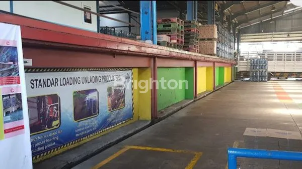 image SEWA GUDANG EX AQUA, LOKASI INDUSTRI PRIME DENPASAR (6)