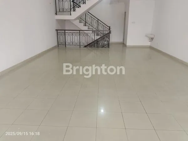 image RUKO 4 LANTAI STRATEGIS DI SUNTER GREEN LAKE (3)