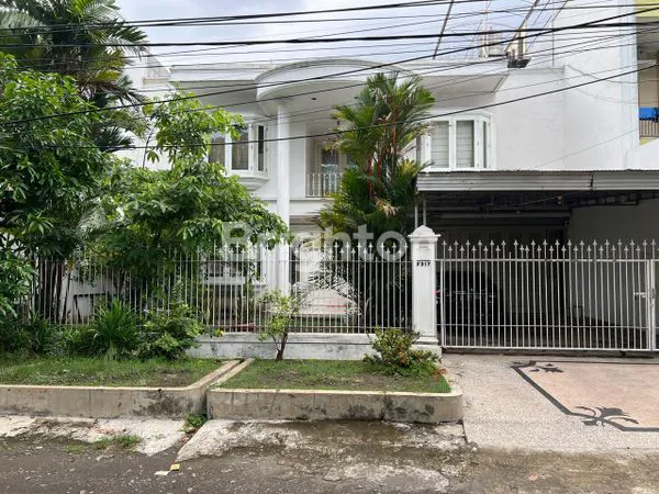 image  RUMAH KERTAJAYA INDAH SURABAYA (7)