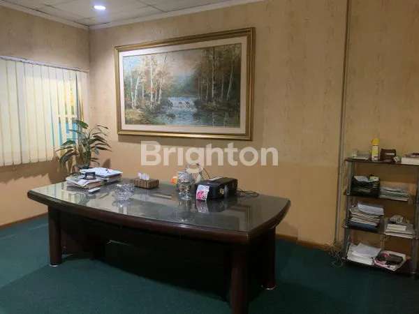 image RUKO EKSKLUSIF 3,5 LANTAI DI ARTERI PONDOK INDAH, SIAP HUNI (2)