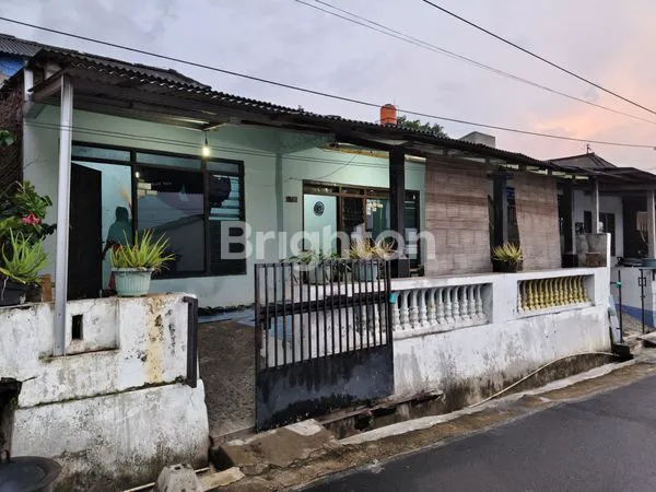 image RUMAH DIJALAN SRININDITO TENGAH KOTA SEMARANG (7)