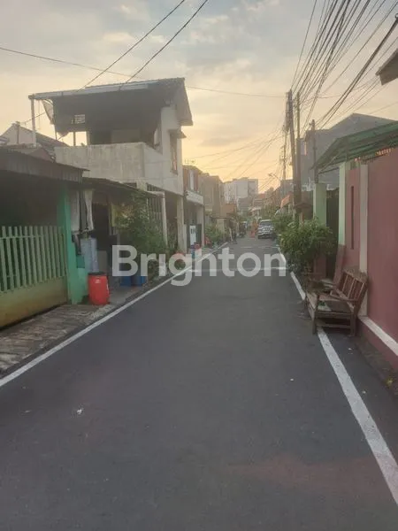 image RUMAH DI DAERAH GERGAJI LOKASI TENGAH KOTA (3)