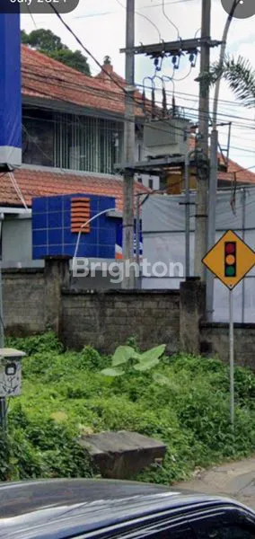 image TANAH PREMIUM AREA DI JLN RAYA UBUD (7)