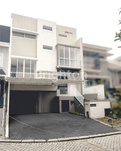image RUMAH  MINIMALIS DI PIK (1)