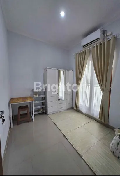 image FOR RENT LUXURY LIVING WITH SMART VALUE – RUMAH MODERN MINIMALIS FULL FURNISHED DI PUSAT KOTA DENPASAR (4)