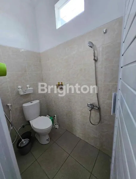 image FOR RENT LUXURY LIVING WITH SMART VALUE – RUMAH MODERN MINIMALIS FULL FURNISHED DI PUSAT KOTA DENPASAR (7)