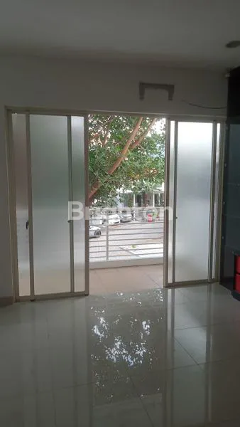 image DIJUAL RUMAH GOLF LAKE DI CENGKARENG JAKARTA BARAT (8)