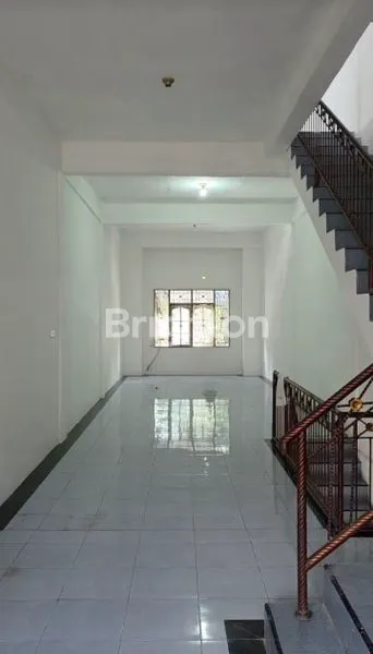 image RUKO DISEWAKAN STRATEGIS DILINTAS PINGGIR JALAN RINGROAD MEDAN (4)