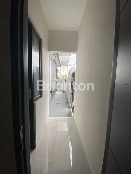 image RUMAH BARU AREA SUTOREJO DEKAT ITS DAN UNAIR  (6)