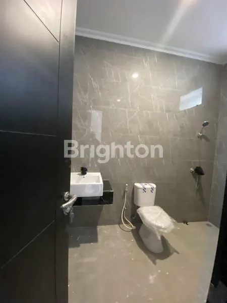 image RUMAH BARU AREA SUTOREJO DEKAT ITS DAN UNAIR  (8)