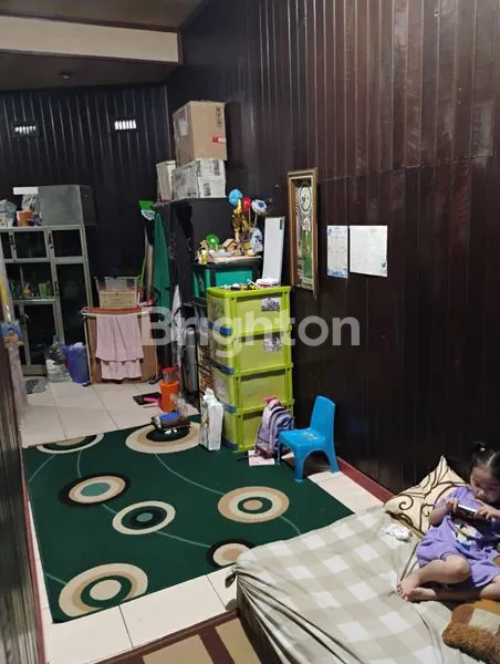image RUMAH TOKO LOKASI STRATEGIS DEKAT JALAN TOL DI SAMARINDA (2)