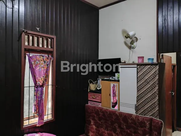 image RUMAH TOKO LOKASI STRATEGIS DEKAT JALAN TOL DI SAMARINDA (5)