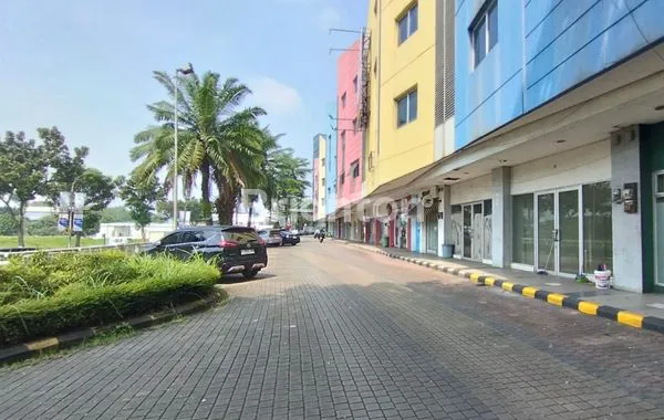 image RUKO 3 LANTAI STRATEGIS DI BSD JUNCTION, SIAP USAHA (2)